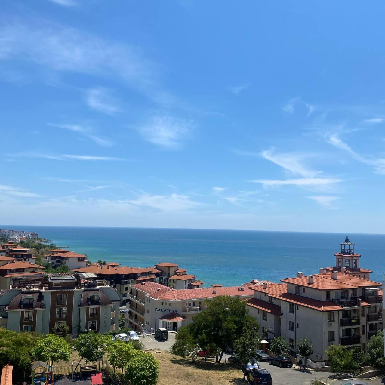 Hotel Sea Vista Sveti Vlas Esterno foto
