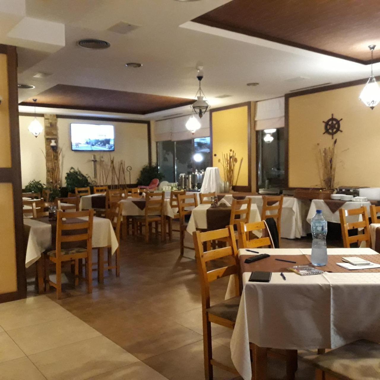 Hotel Sea Vista Sveti Vlas Esterno foto